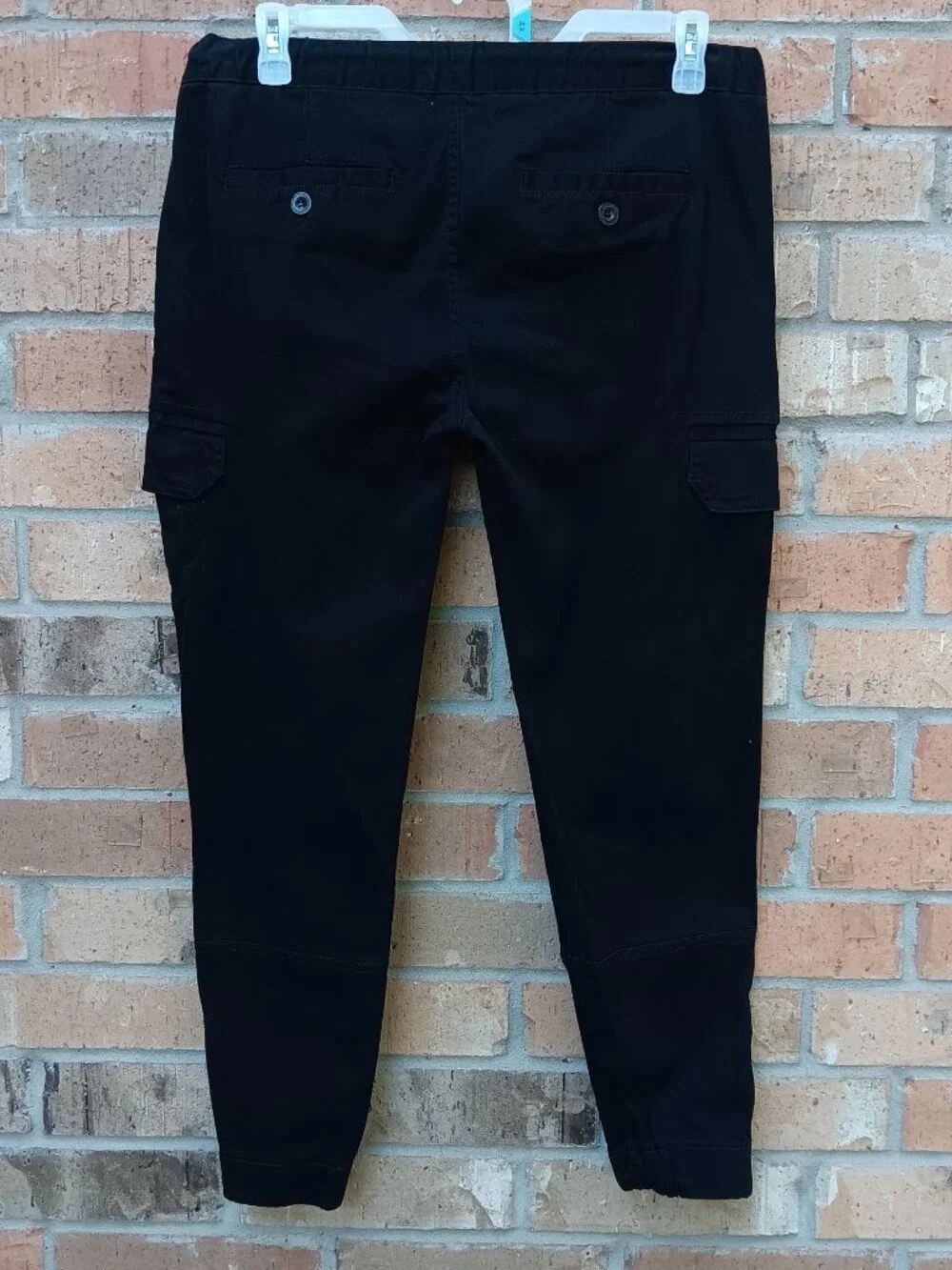 Akademiks Men's Pull-On Jogger Pants with Pockets Zipped Sides Black Size L